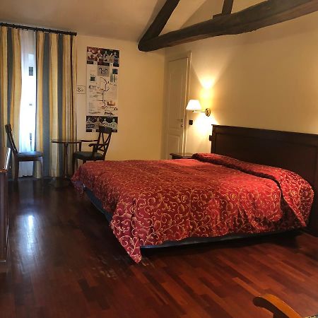 Villa Chiara Hotel Canelli Zewnętrze zdjęcie