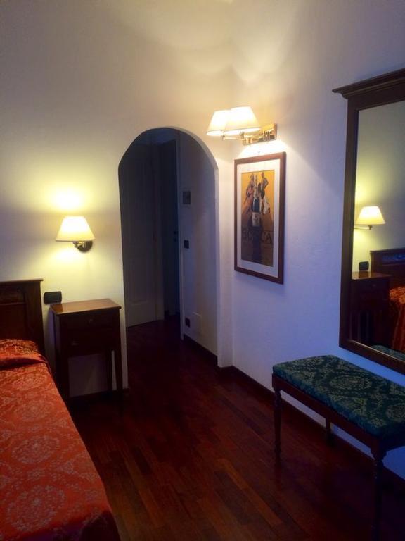 Villa Chiara Hotel Canelli Zewnętrze zdjęcie
