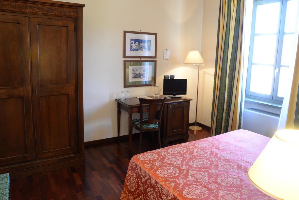 Villa Chiara Hotel Canelli Zewnętrze zdjęcie