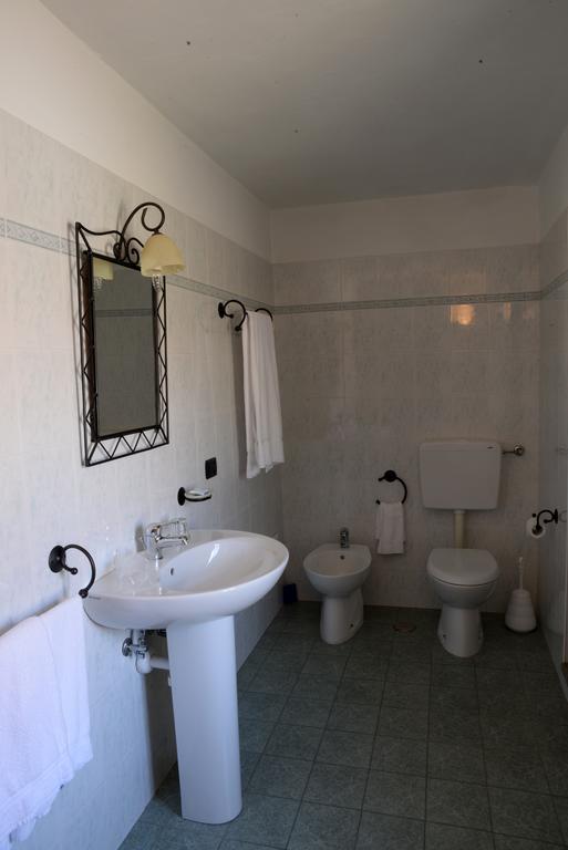 Villa Chiara Hotel Canelli Pokój zdjęcie