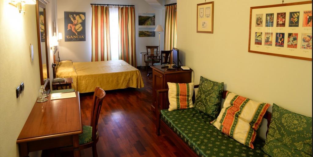 Villa Chiara Hotel Canelli Zewnętrze zdjęcie